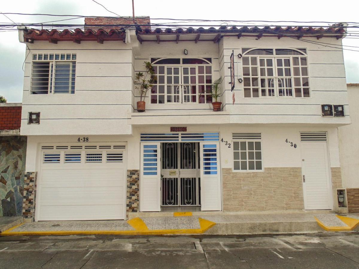Hotel Ciudad Senora Buga Exterior photo